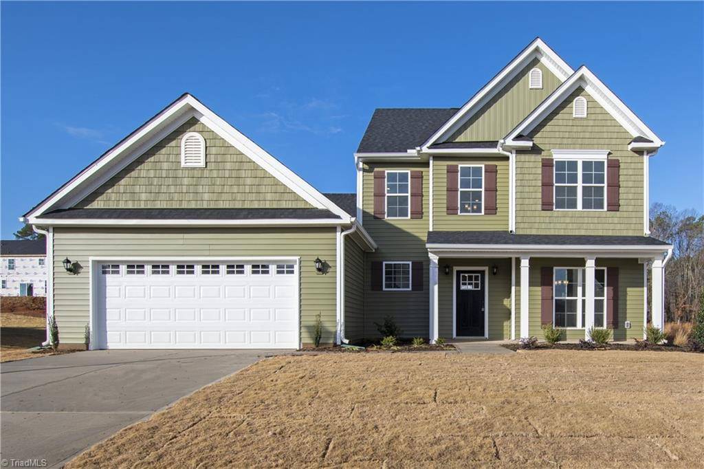 King, NC 27021,145 Oakmont LN