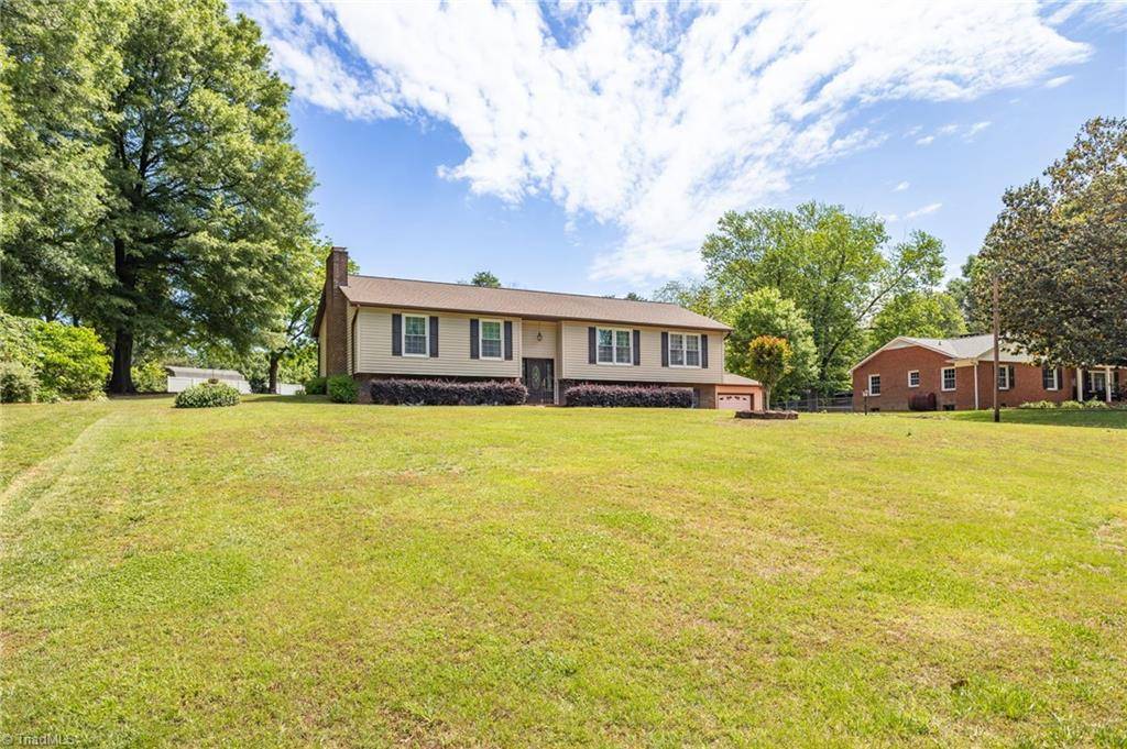 Kernersville, NC 27284,1039 Windwood DR