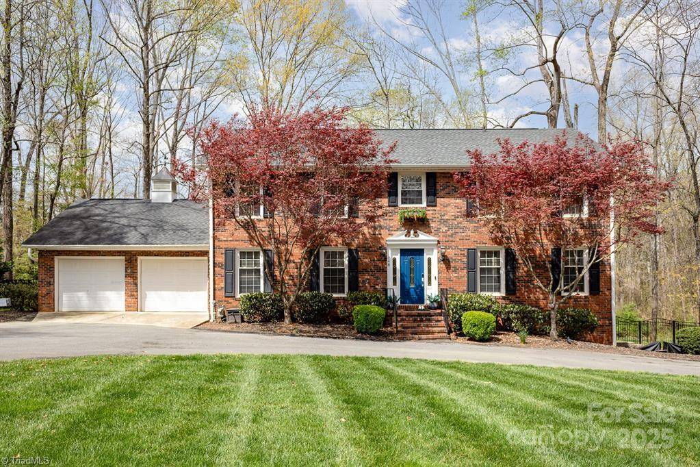 Statesville, NC 28625,748 Saint Cloud DR