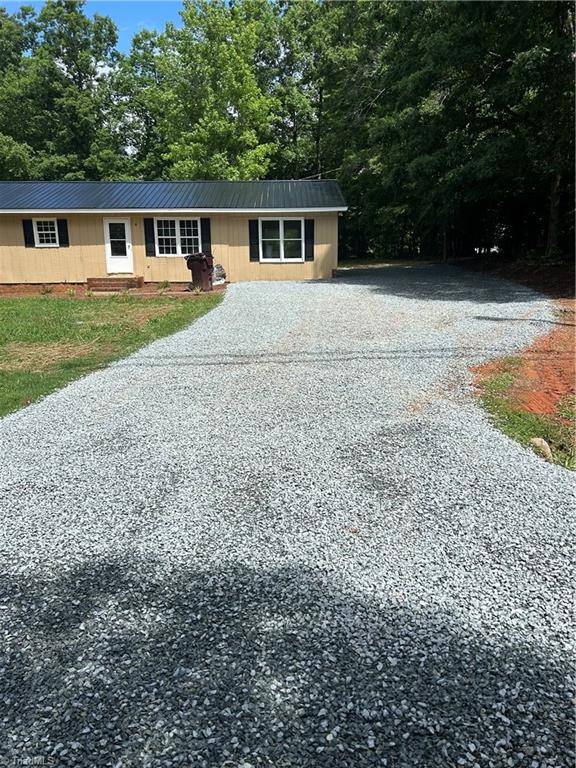 Lexington, NC 27292,617 Young Mill RD