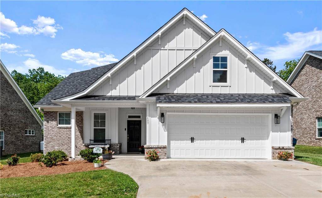 Yadkinville, NC 27055,427 Fernwood DR