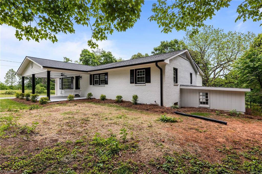 Lewisville, NC 27023,6006 Jeannine DR