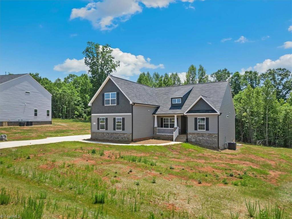 Burlington, NC 27217,1418 Reading CT #90 K.L.