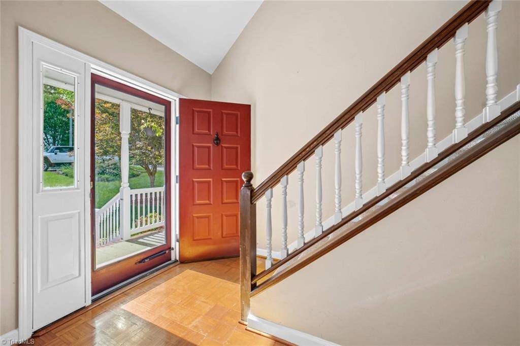 Winston-salem, NC 27104,204 Bradberry LN