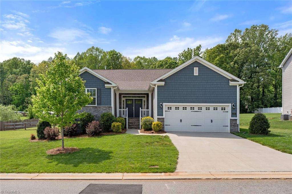 Pfafftown, NC 27040,2155 Spring Wind RD