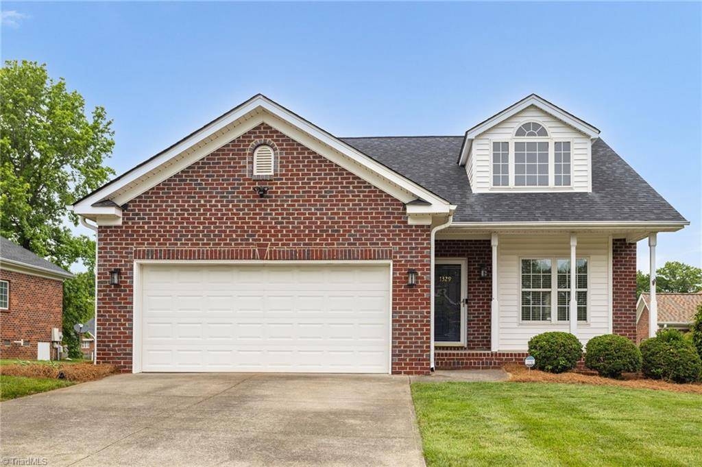 Kernersville, NC 27284,1329 Whitworth CT