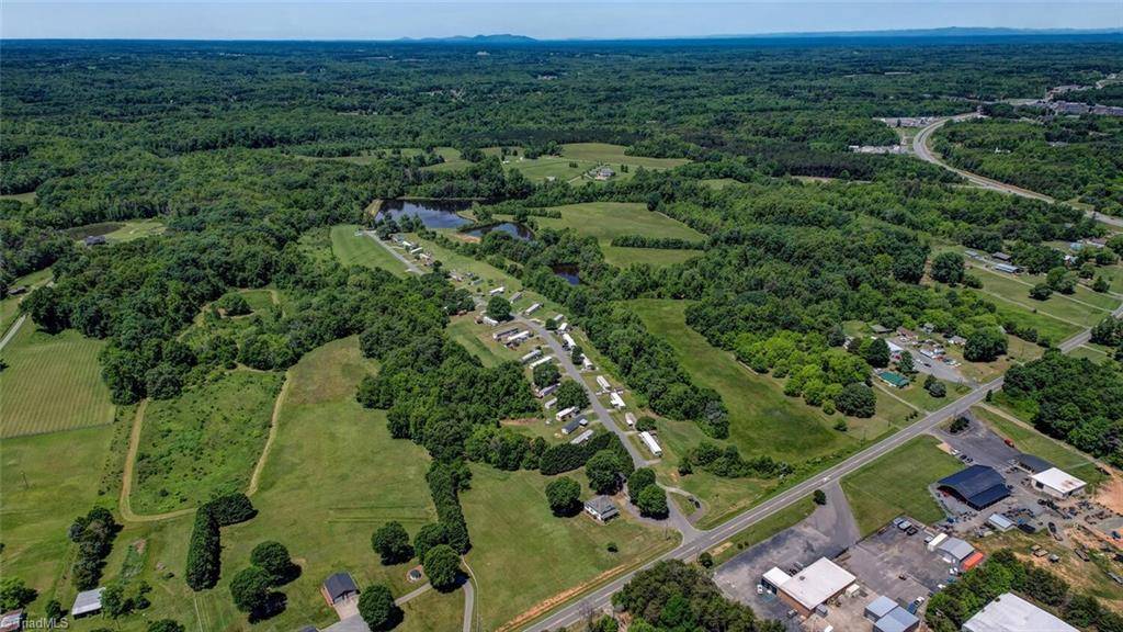 Reidsville, NC 27320,115 Washburn Lake RD