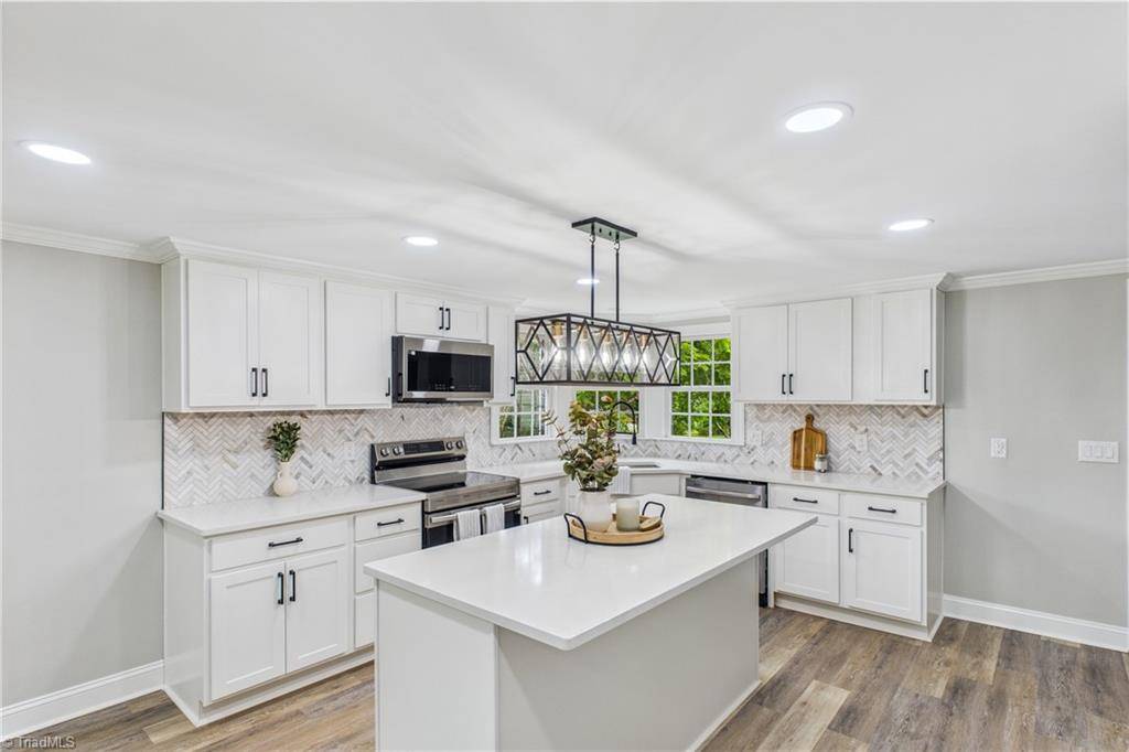 Winston-salem, NC 27101,4334 Reidsville RD