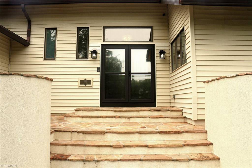 Glade Valley, NC 28627,252 Deer RUN