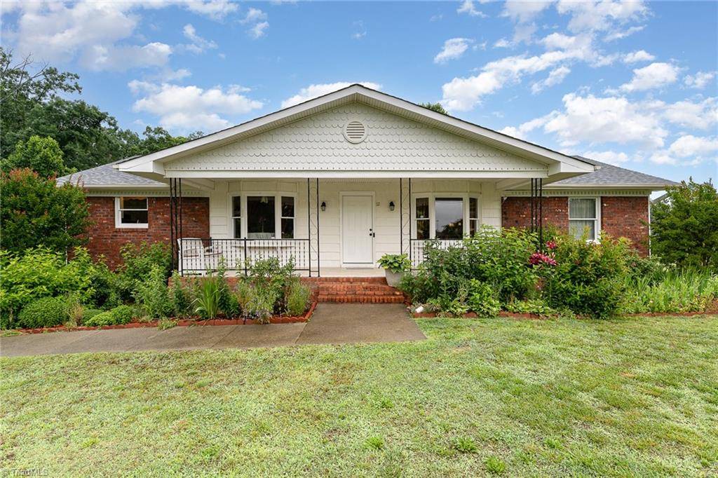 Clemmons, NC 27012,12 Twin Brook DR