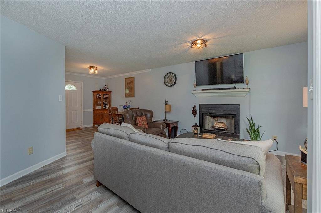 Clemmons, NC 27012,7741 Hampton RD