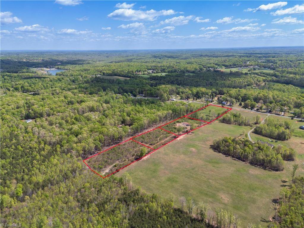 Reidsville, NC 27320,319 Macy Mae WAY