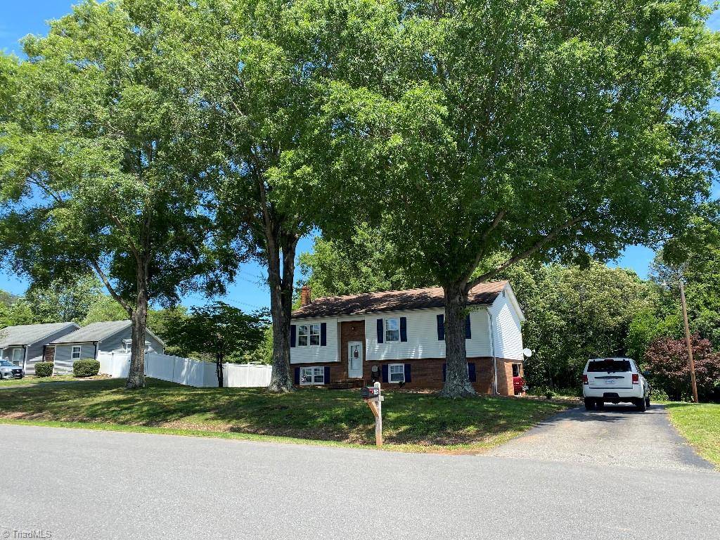 Tobaccoville, NC 27050,7533 Greenmeadow DR