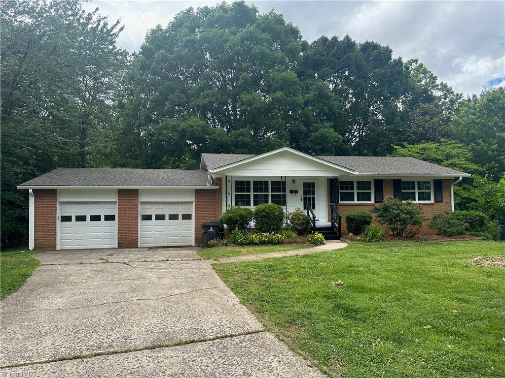 Winston-salem, NC 27107,1230 W Sedgefield DR
