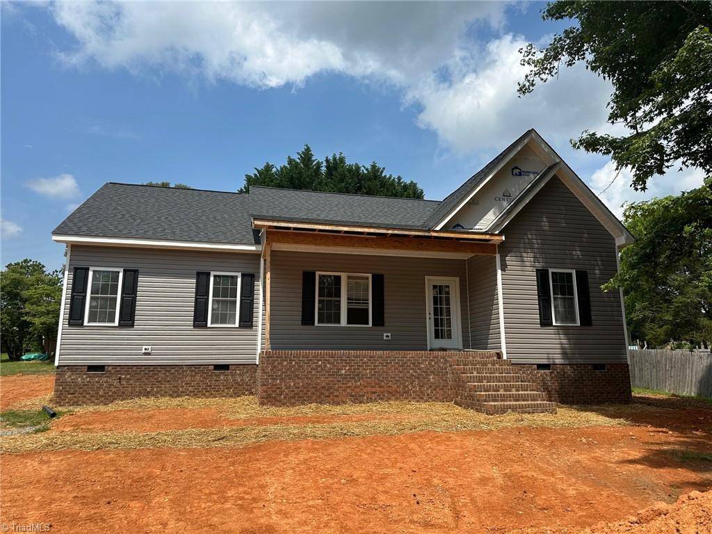 Liberty, NC 27298,130 S Valley ST