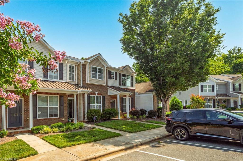 Burlington, NC 27215,1076 Kelso LN