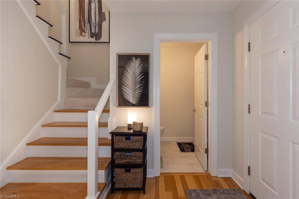 Winston-salem, NC 27104,4166 Lytchfield CT