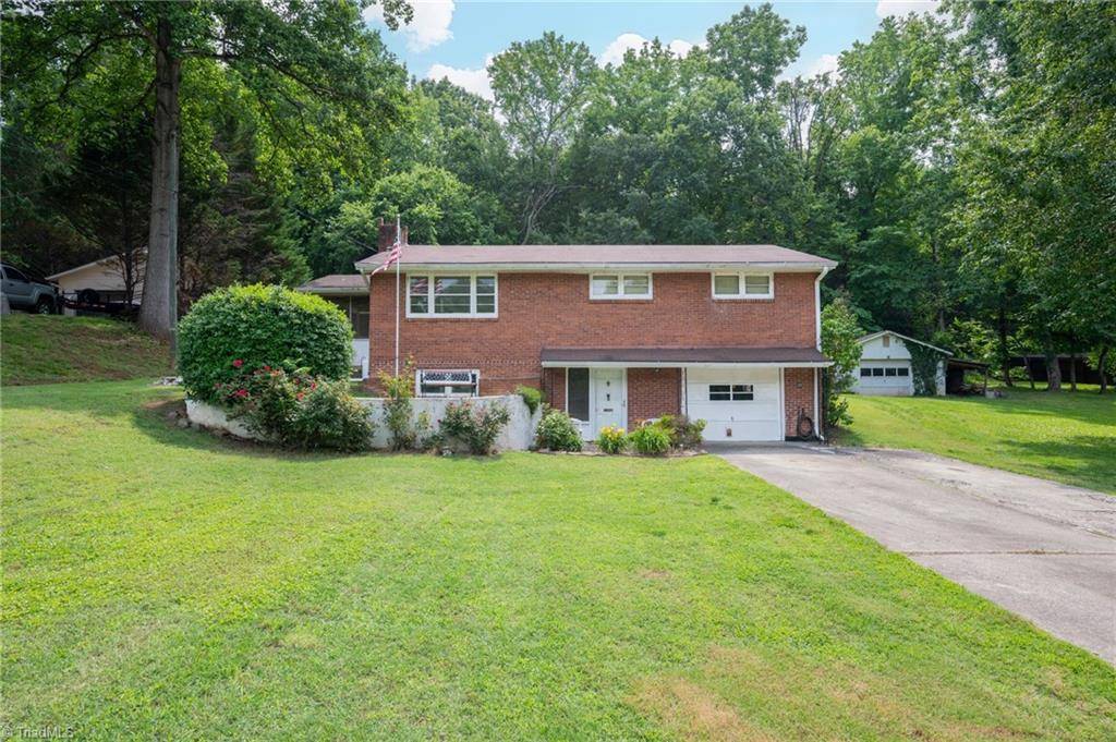 Winston-salem, NC 27103,1788 Joshie DR