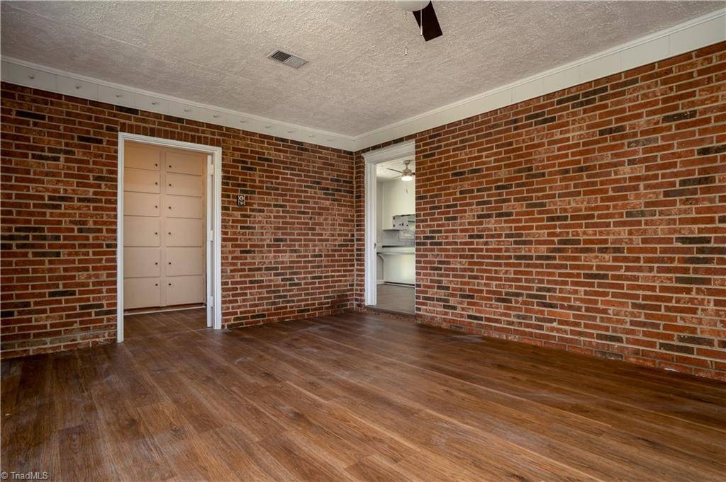 Purlear, NC 28665,4362 Parsonsville RD
