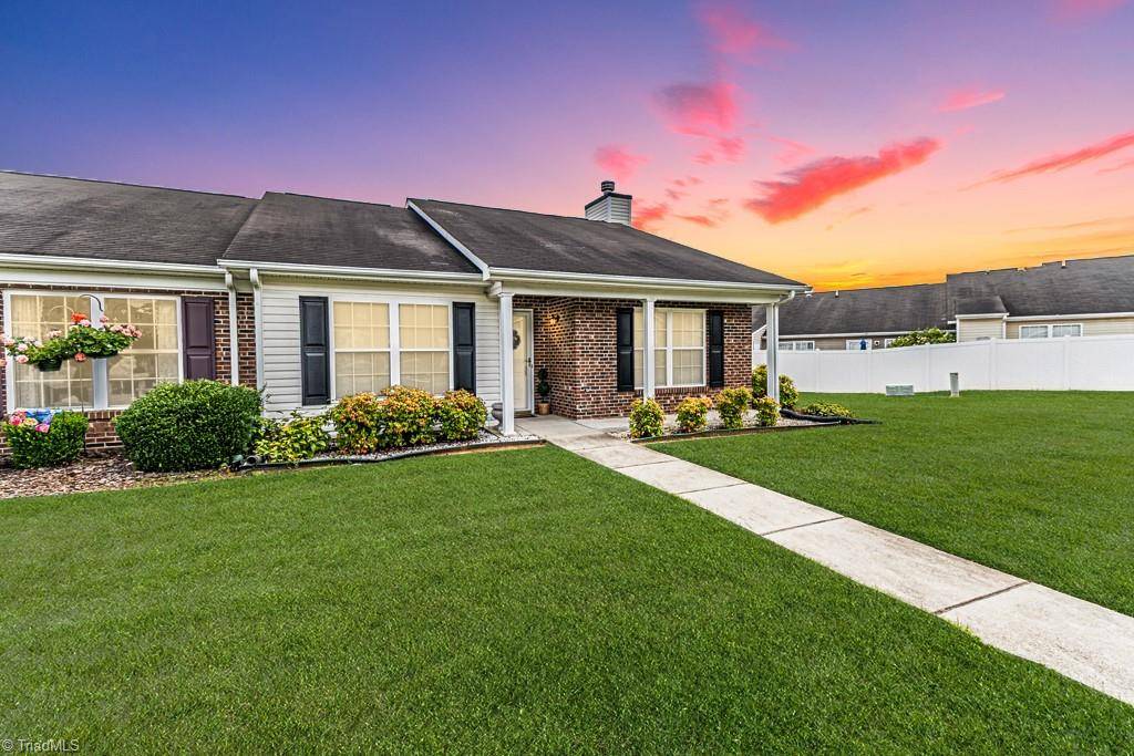 Archdale, NC 27263,402 Chesapeake LN