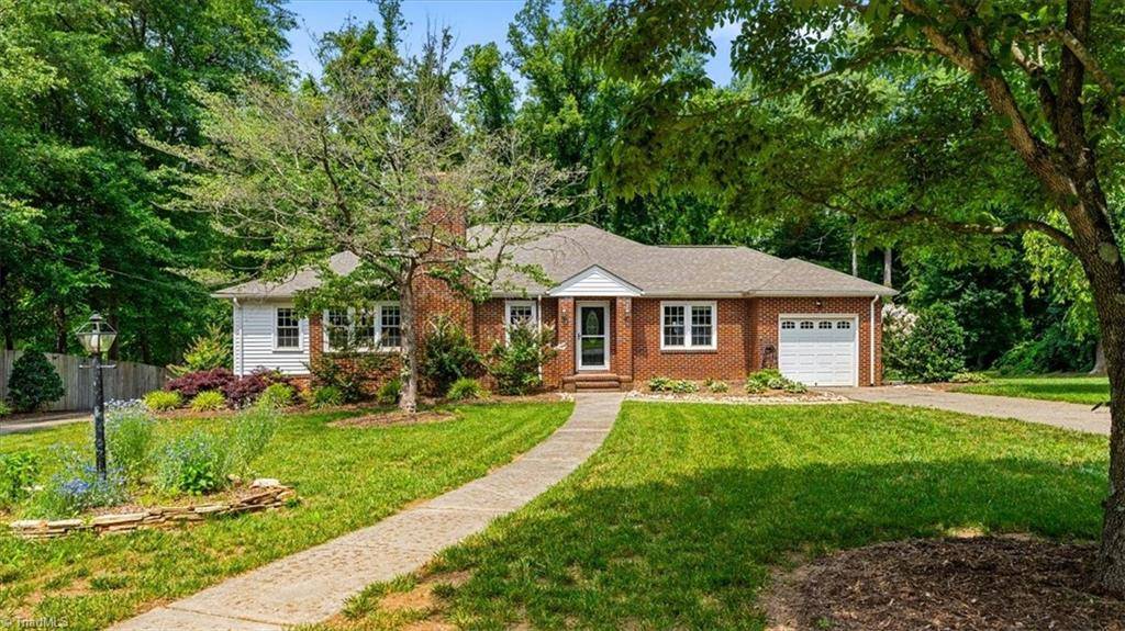 Reidsville, NC 27320,407 Pinedale DR