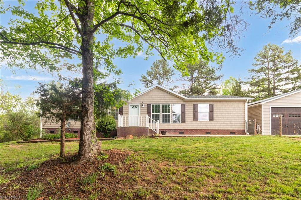 Trinity, NC 27370,1105 Thayer RD