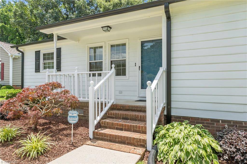 Burlington, NC 27215,2324 Hoskins RD