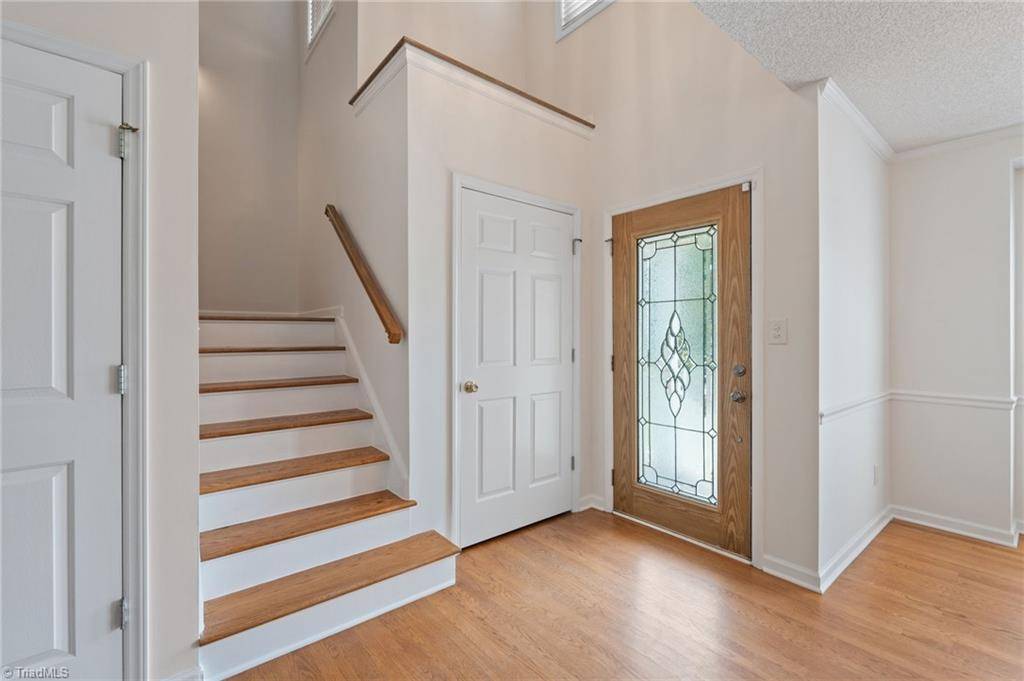 Eden, NC 27288,401 Clover CT
