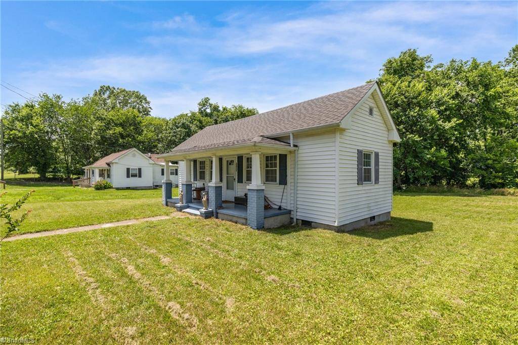 Eden, NC 27288,1137 W Fieldcrest RD