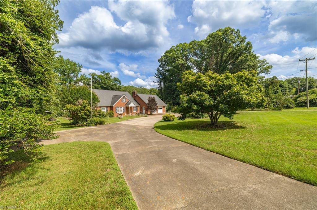 Eden, NC 27288,12211 Nc Highway 87 S