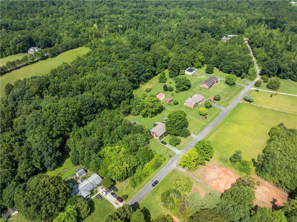 Walkertown, NC 27051,0 Corvette LN