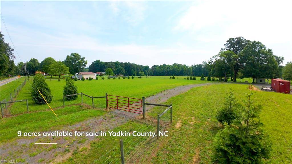 Yadkinville, NC 27055,3035 Baity RD