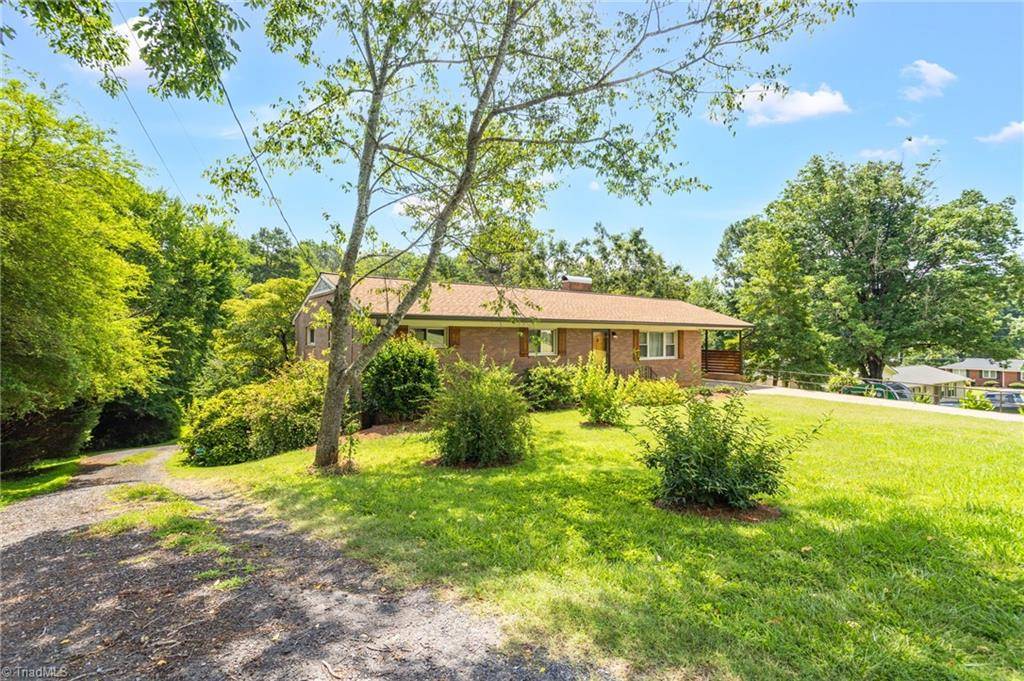 Asheboro, NC 27205,1319 Brookdale DR