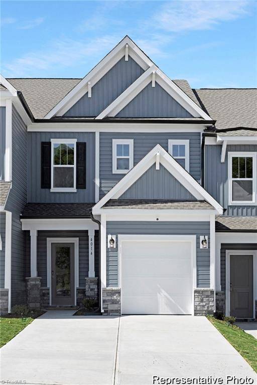 Pfafftown, NC 27040,4015 Aster Point CT #2