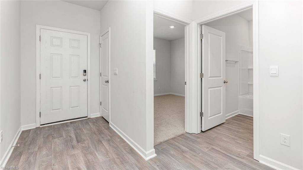 Yadkinville, NC 27055,1054 Sherwood Estates LN