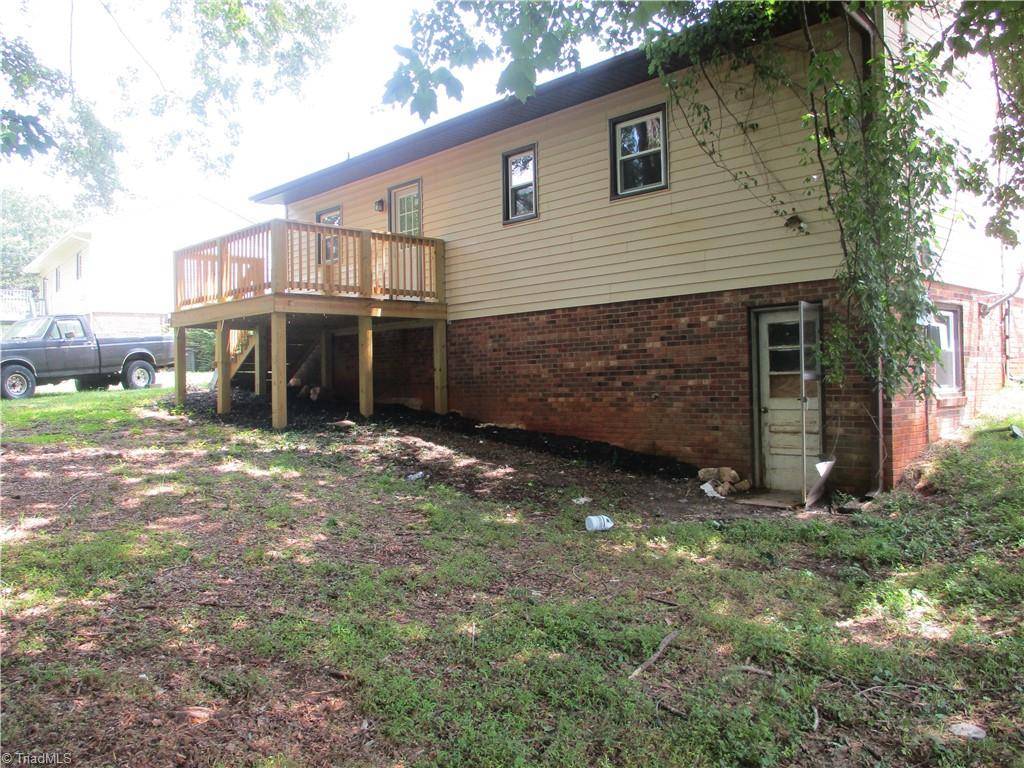 Rural Hall, NC 27045,7638 Pine ST