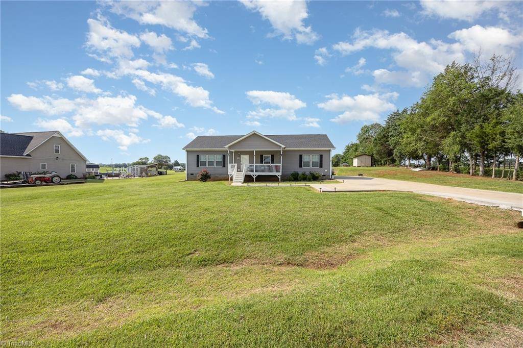 Mocksville, NC 27028,1200 Woodward RD