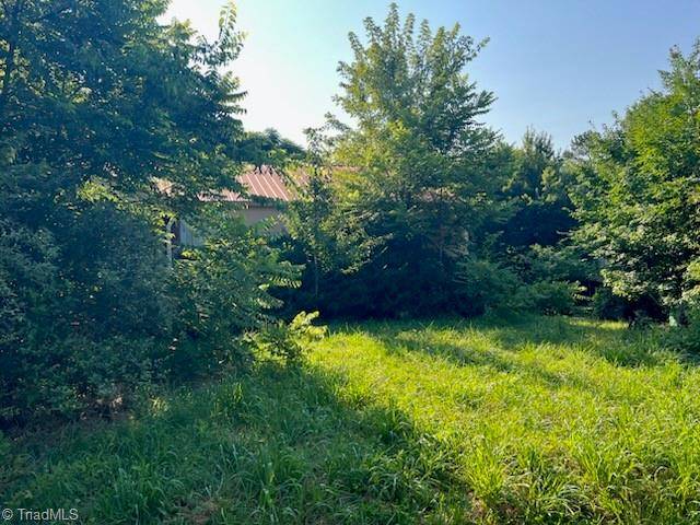 Lewisville, NC 27023,131 Applewood DR