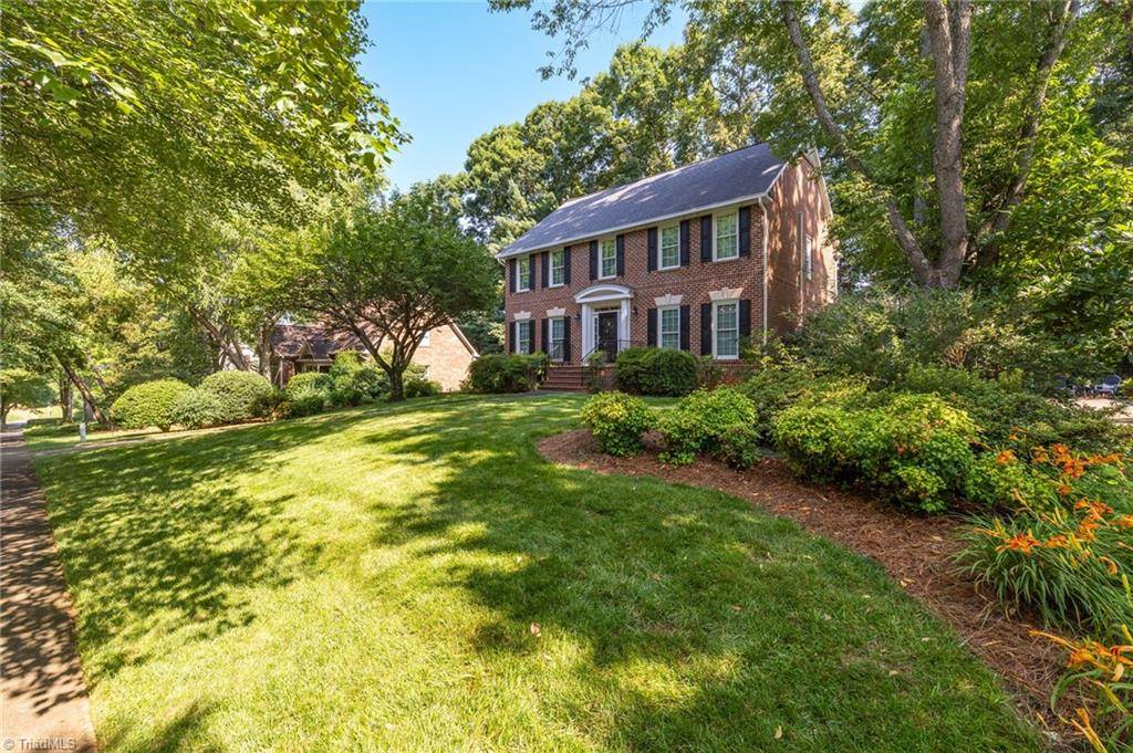 Winston-salem, NC 27104,4145 Chatham Hill DR