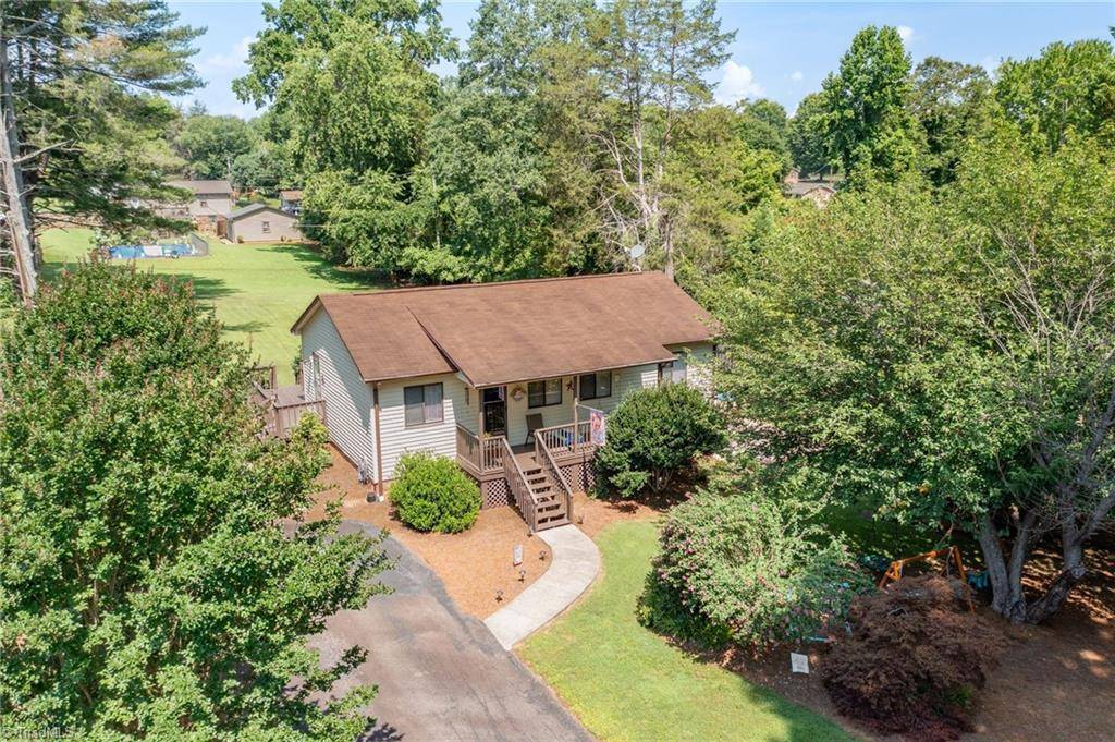 Yadkinville, NC 27055,617 Alan DR