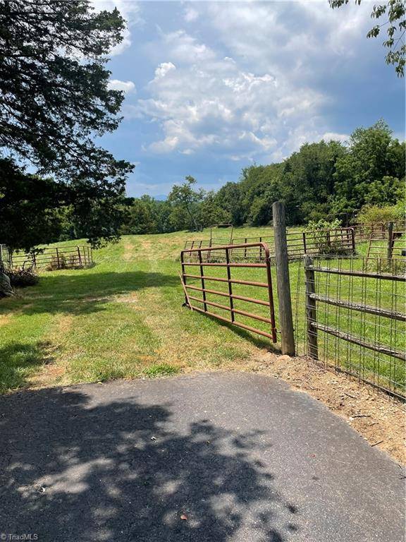 North Wilkesboro, NC 28659,111 Sparta RD