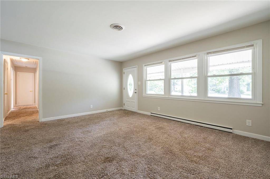 Greensboro, NC 27407,4003 Broadacres DR