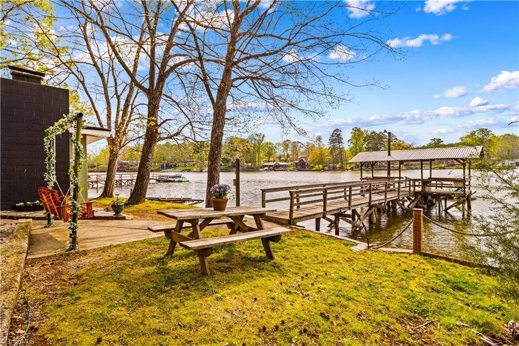 Lexington, NC 27292,570 Lake DR #9