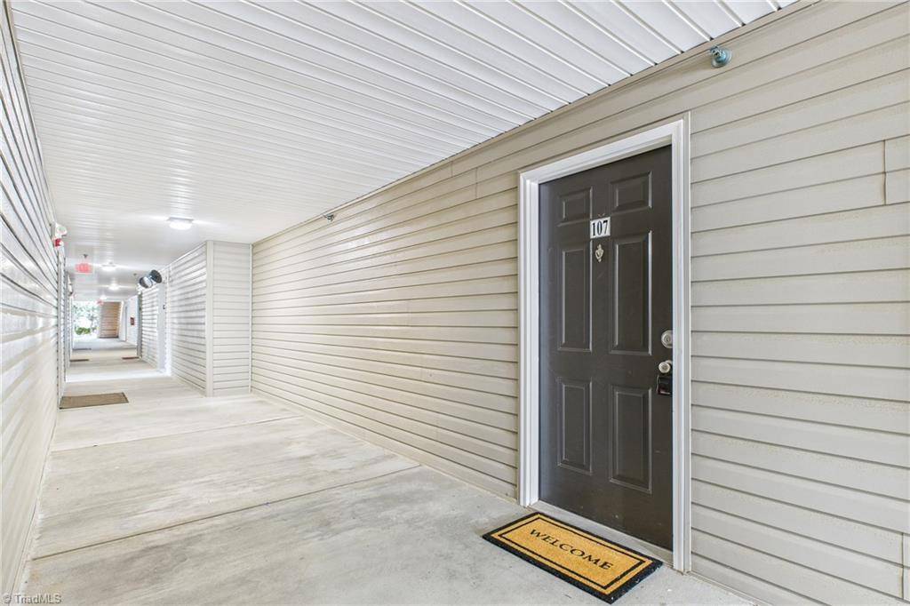 Greensboro, NC 27410,7100 W Friendly AVE #107