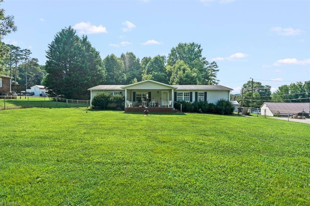 Winston-salem, NC 27107,1299 Teague RD
