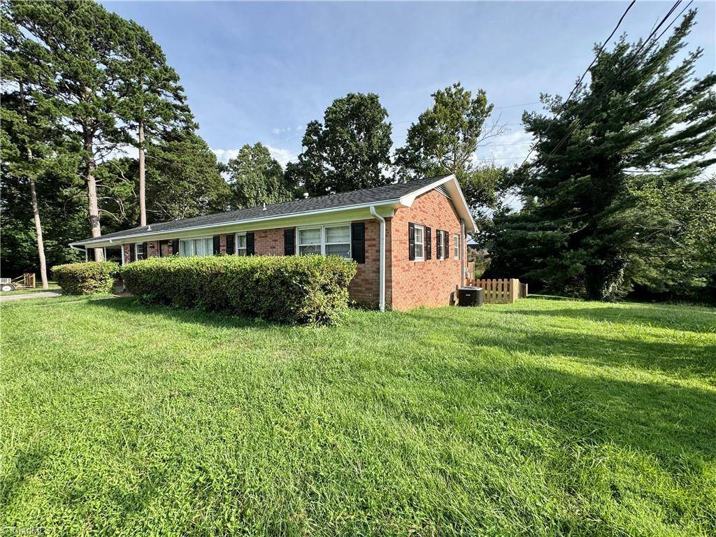 High Point, NC 27265,2205 Plainview DR