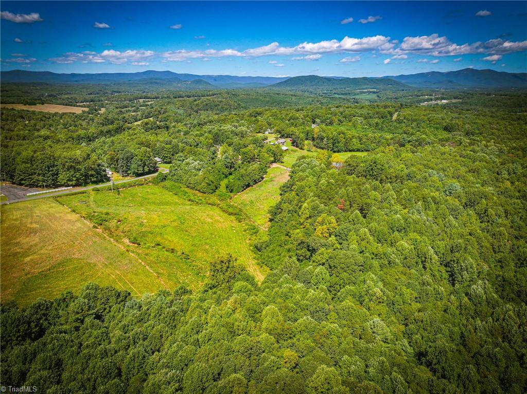 Dobson, NC 27017,00 White Dirt RD