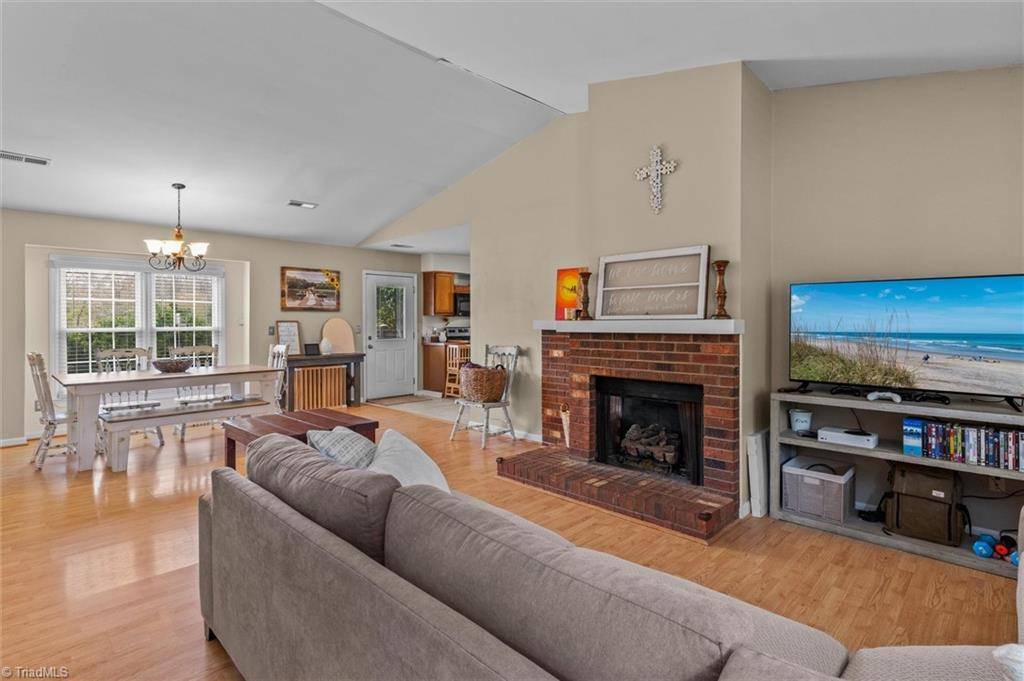 Tobaccoville, NC 27050,7540 Greenmeadow DR