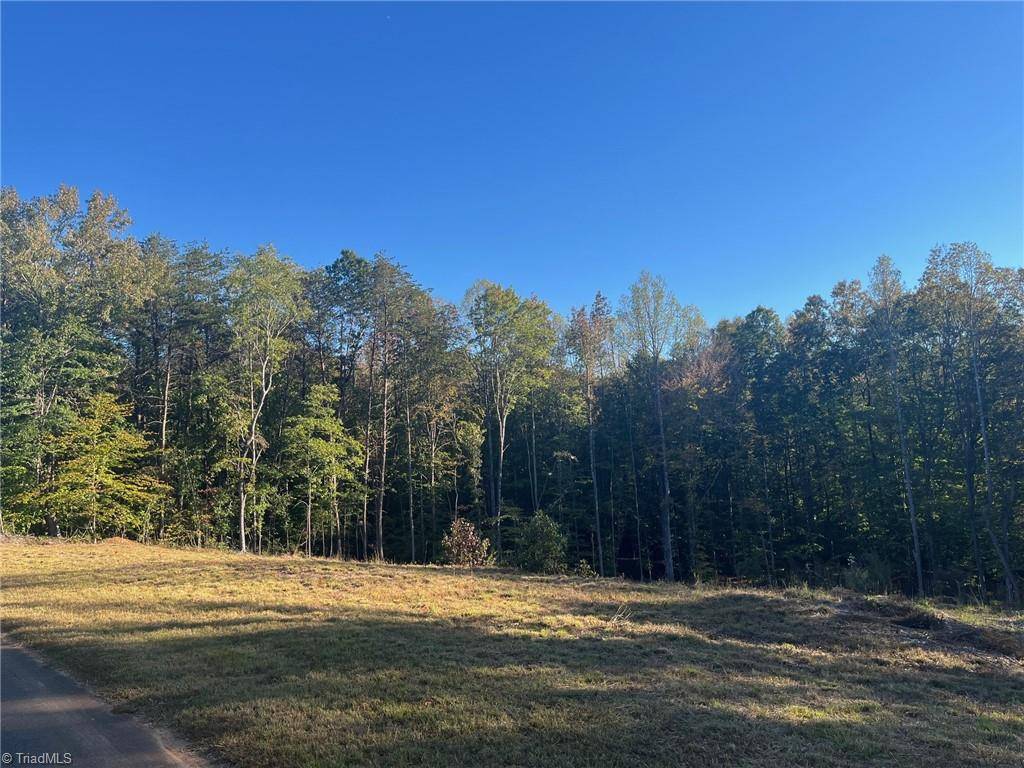 Winston-salem, NC 27105,6455 Reubens Ridge DR