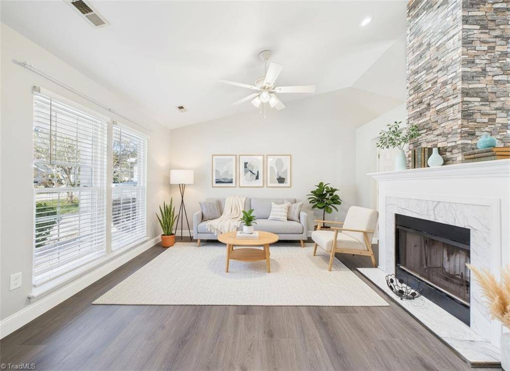 High Point, NC 27265,2126 Carlisle WAY